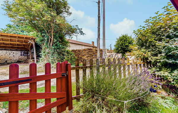 Holiday Home - Nieuil , France - FJC105 102
