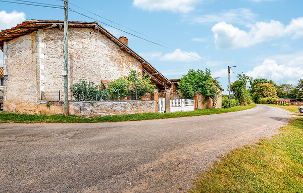 Holiday Home - Nieuil , France - FJC105 104