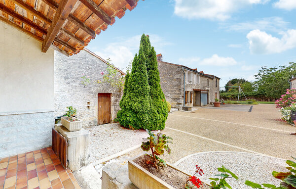 Casa vacanze - Ligné , Francia - FJC106 102