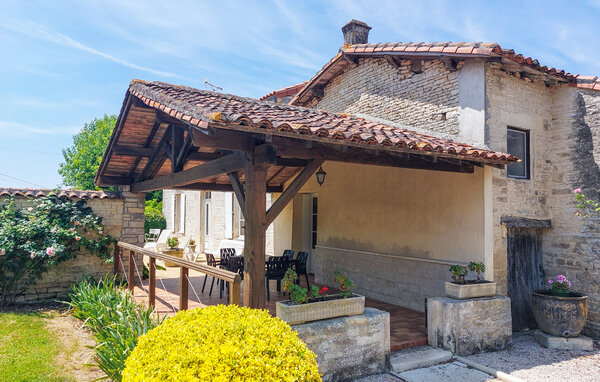 Casa vacanze - Ligné , Francia - FJC106 106