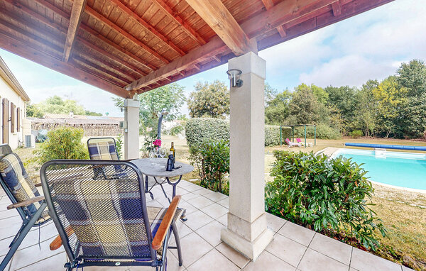 Holiday Home - Ecuras , France - FJC109 102