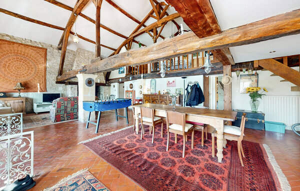Holiday Home - Saint-Simon , France - FJC110 301