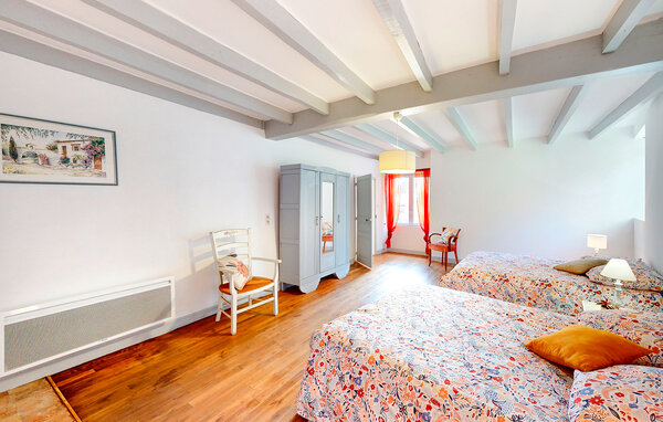 Holiday Home - Grassac , France - FJC111 602