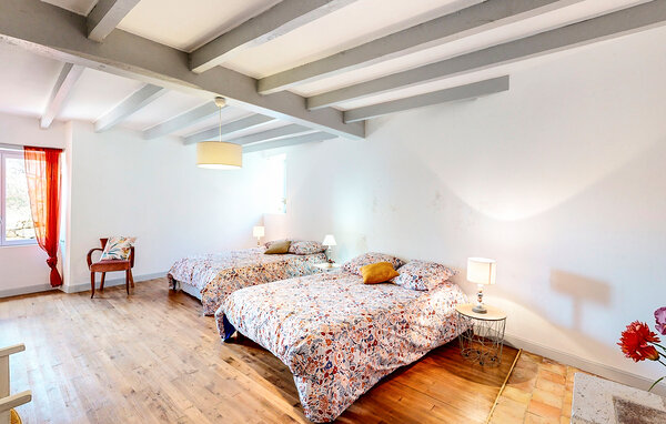 Holiday Home - Grassac , France - FJC111 603
