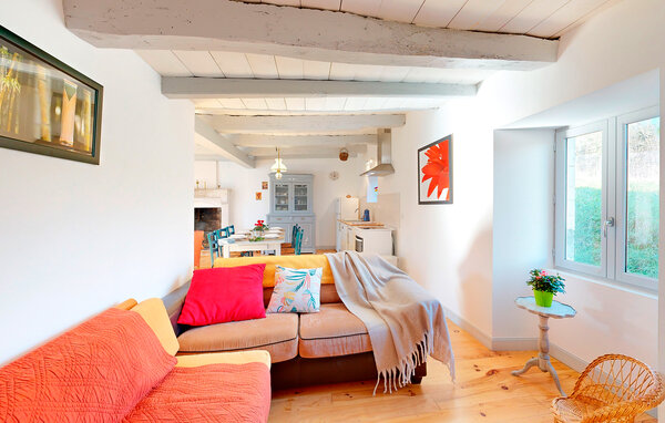 Holiday Home - Grassac , France - FJC111 301