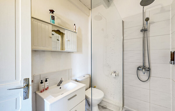 Holiday Home - Oradour-Fanais , France - FJC115 701