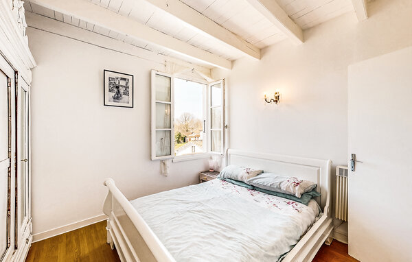 Holiday Home - Oradour-Fanais , France - FJC115 8
