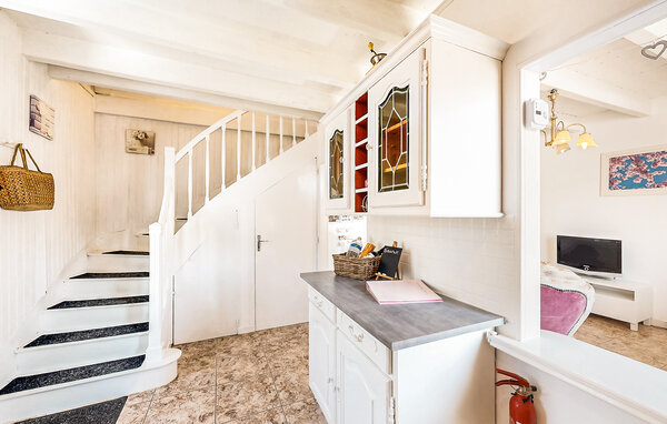 Holiday Home - Oradour-Fanais , France - FJC115 501