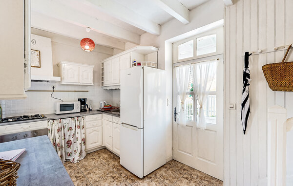 Holiday Home - Oradour-Fanais , France - FJC115 6