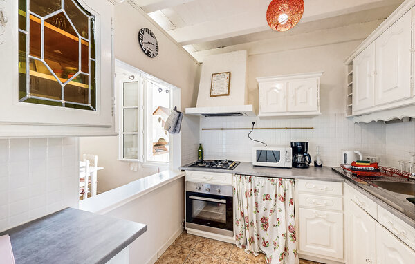 Holiday Home - Oradour-Fanais , France - FJC115 7