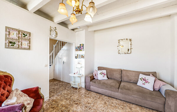 Holiday Home - Oradour-Fanais , France - FJC115 301
