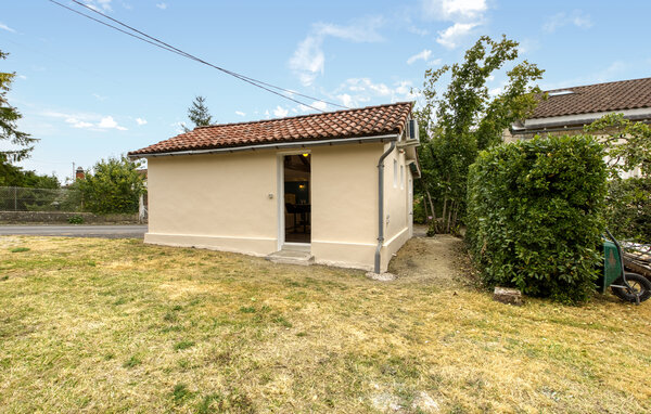 Holiday Home - Angoulême , France - FJC117 2