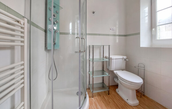 Holiday Home - Saint-Simon , France - FJC118 702