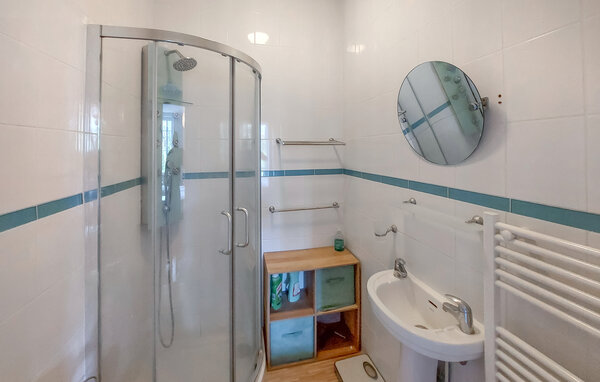 Holiday Home - Saint-Simon , France - FJC118 703