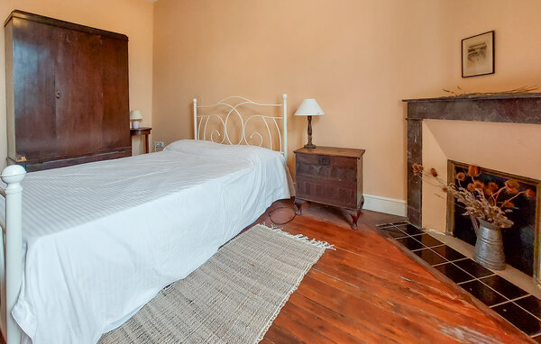 Holiday Home - Saint-Simon , France - FJC118 604