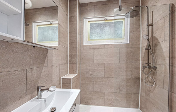 Holiday Home - Nanteuil-en-Vallée , France - FJC120 701