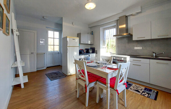 Holiday Home - Nanteuil-en-Vallée , France - FJC129 5