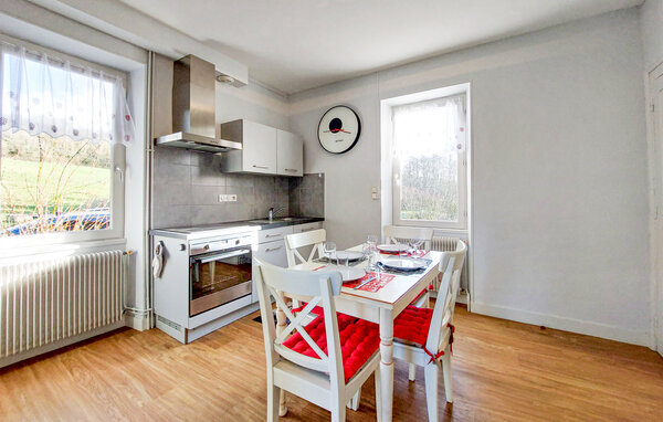 Holiday Home - Nanteuil-en-Vallée , France - FJC129 6