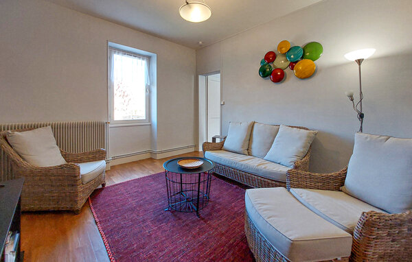 Holiday Home - Nanteuil-en-Vallée , France - FJC129 4