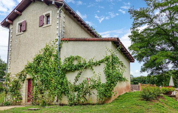 Holiday Home - Nanteuil-en-Vallée , France - FJC129 81