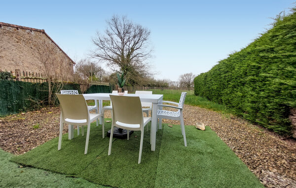 Semesterhus - Saint-Gourson , Frankrike - FJC130 101