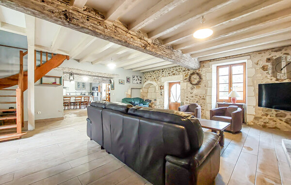 Holiday Home - Rougnac , France - FJC132 2