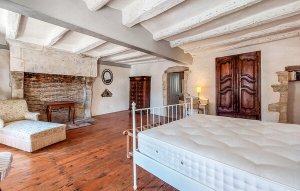 Vakantiehuis - Cellefrouin , Frankrijk - FJC135 603