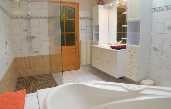 Location de vacances - Louzy , France - FJD008 701