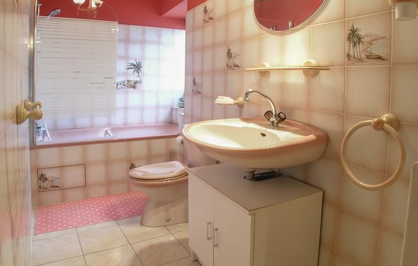 Location de vacances - Louzy , France - FJD008 702
