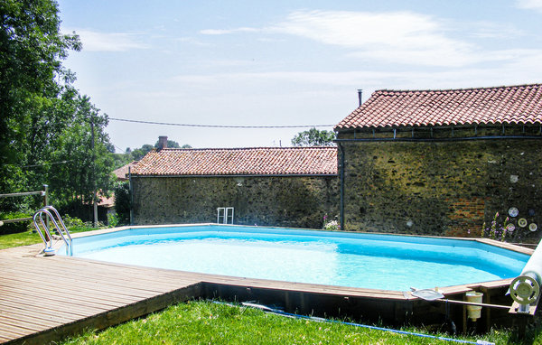 Foto: Deux Sevres - Poitou-Charentes