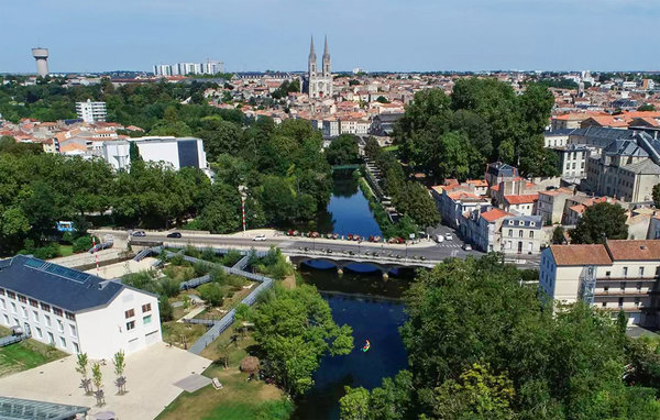 Feriehuse - Chey , Frankrig - FJD059 904