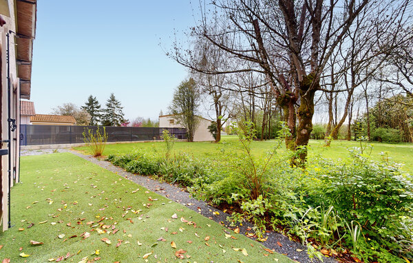 Feriehuse - Chey , Frankrig - FJD059 101