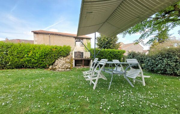 Feriehus - Sauzé-entre-Bois , Frankrike - FJD072 102