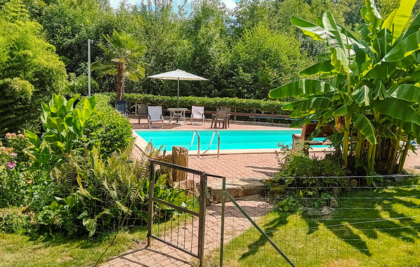 Semesterhus - Scillé , Frankrike - FJD074 11