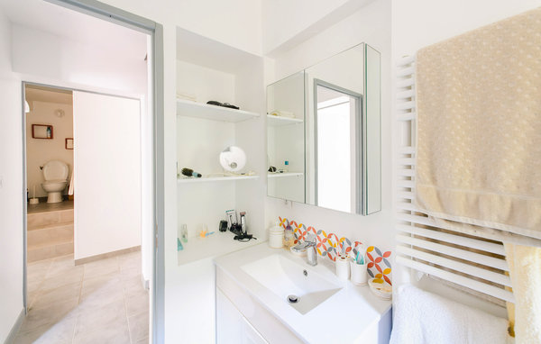 Appartement - Poitiers , Frankrijk - FJV038 702