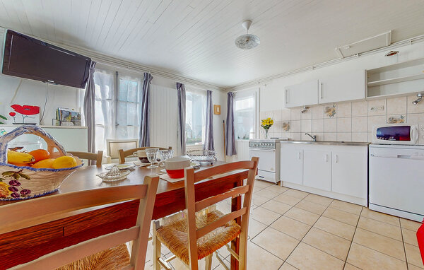 Location de vacances - Poitiers , France - FJV043 4