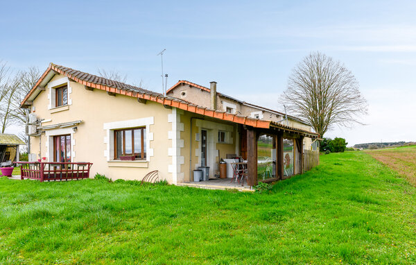 Vakantiehuis - Scorbé-Clairvaux , Frankrijk - FJV044 1