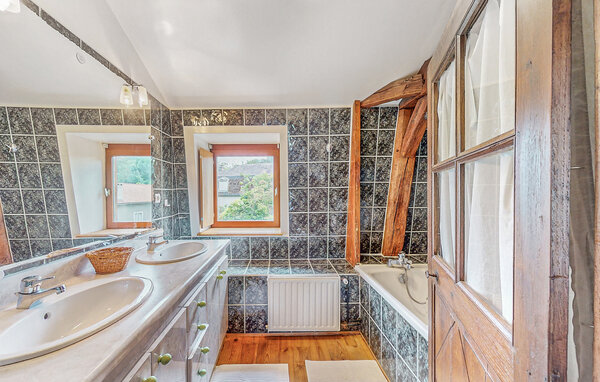 Ferienhaus - Couhe , Frankreich - FJV046 702