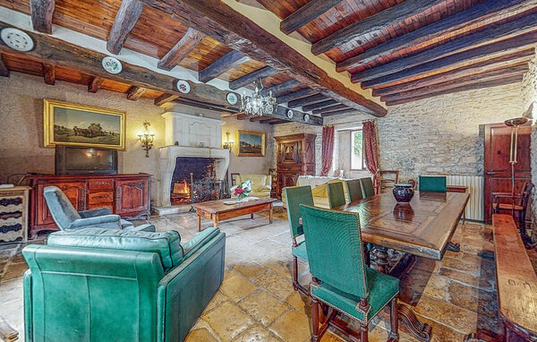 Ferienhaus - Couhe , Frankreich - FJV046 3