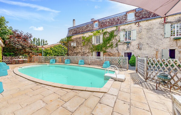 Ferienhaus - Couhe , Frankreich - FJV046 11