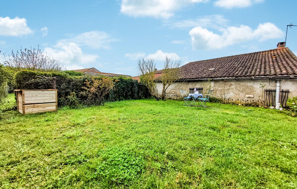Casa de vacaciones - Savigné , Francia - FJV051 102