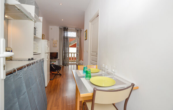 Appartement - Miomo, Santa Maria di Lota , France - FKO095 402