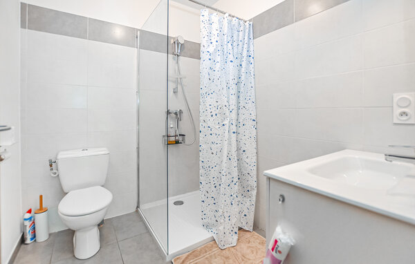Location de vacances - Prunete , France - FKO707 701