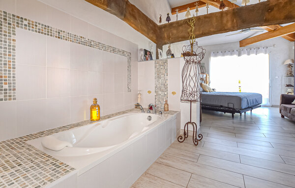 Location de vacances - Folelli , France - FKO766 602