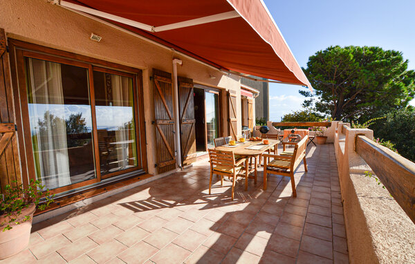Semesterhus - BASTIA , Frankrike - FKO770 102