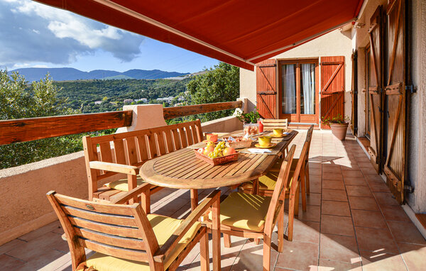 Semesterhus - BASTIA , Frankrike - FKO770 2