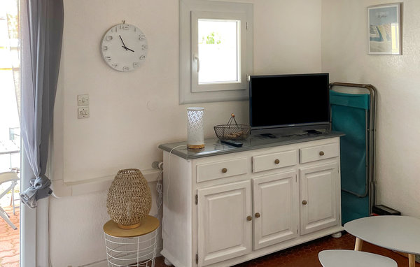 Holiday Home - Saint Pierre la Mer , France - FLA241 301