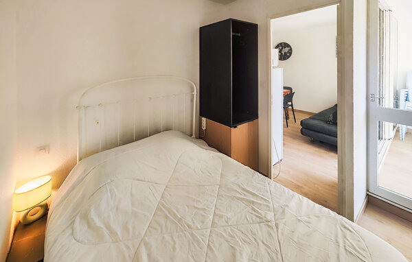 Apartment - Narbonne , France - FLA418 602