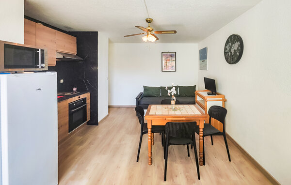 Apartment - Narbonne , France - FLA418 4