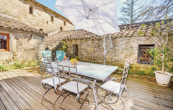 Appartement - Les Salles du Gardon , France - FLG121 105